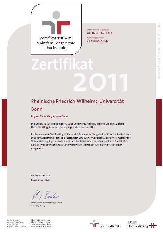 Zertifikat_Familiengerechte Hochschule.jpg